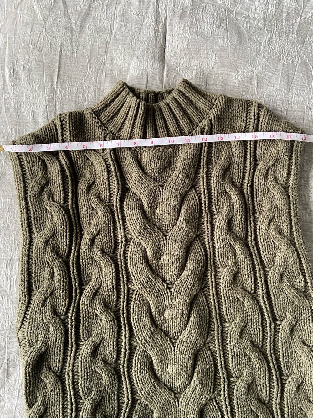 APRICOT Olive Cable Knit Sleeveless Crew Neck Sweater Vest - Picture 6 of 8